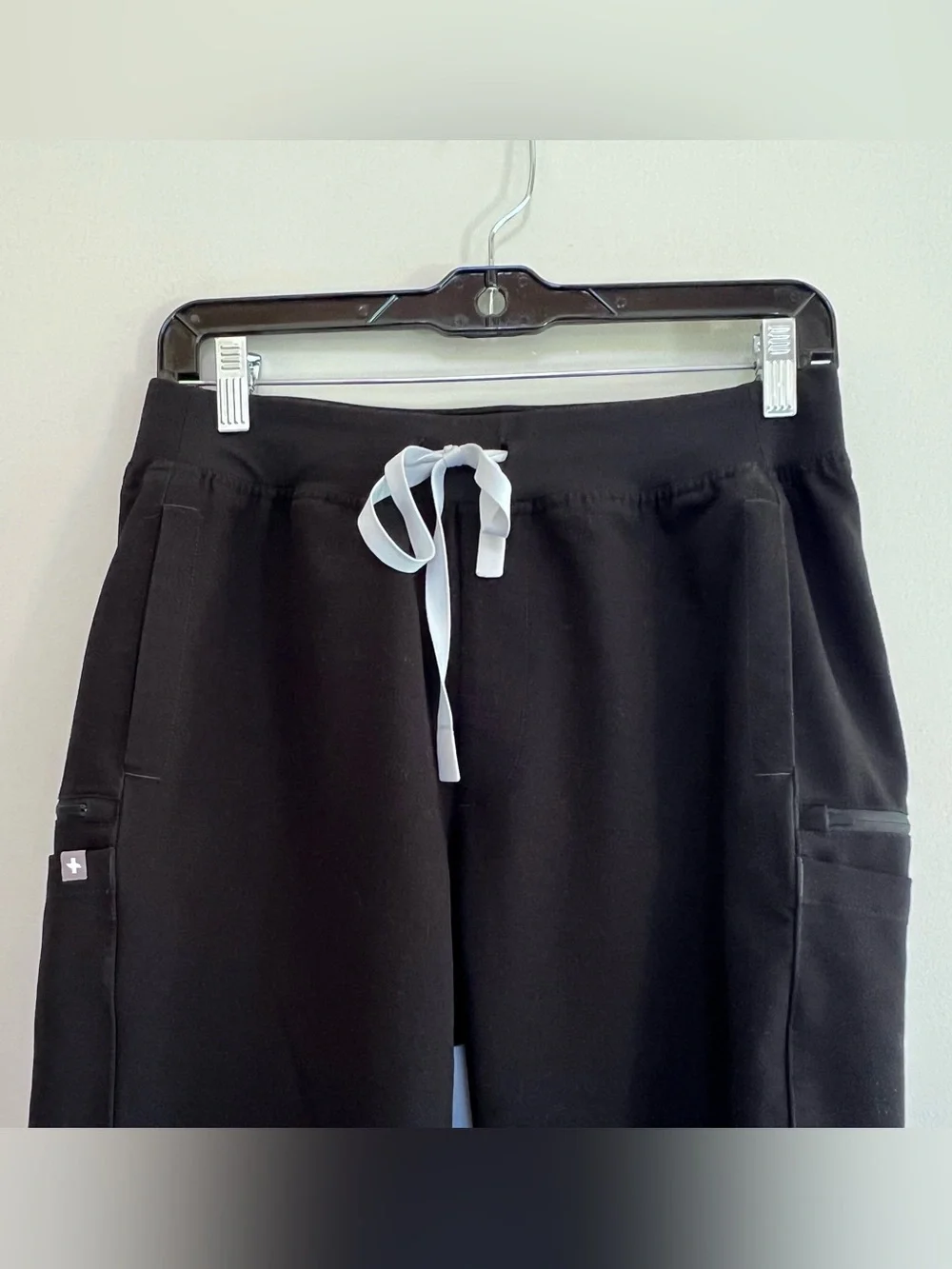 FIGS Double Utility Cargo Limited Ed Jogger Scrub Pants Black (PO #5683) Small